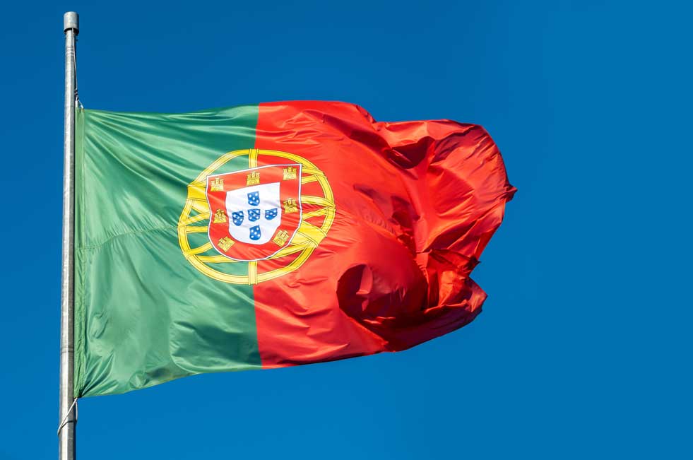 Portuguese citizenship by descent - Flag of Portugal